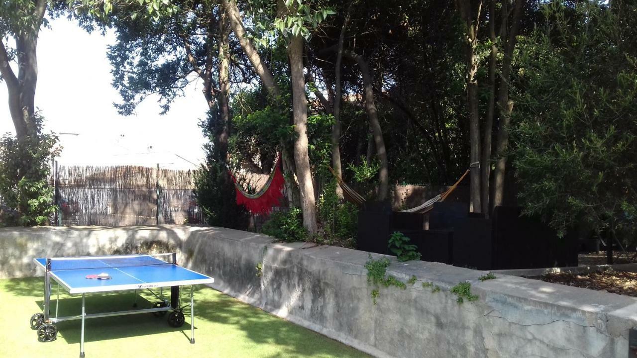 Au Vieux Lavoir Avec Parking Prive, Jardin , Climatisation, A 500 M De La Cite Carcassonne Exterior foto