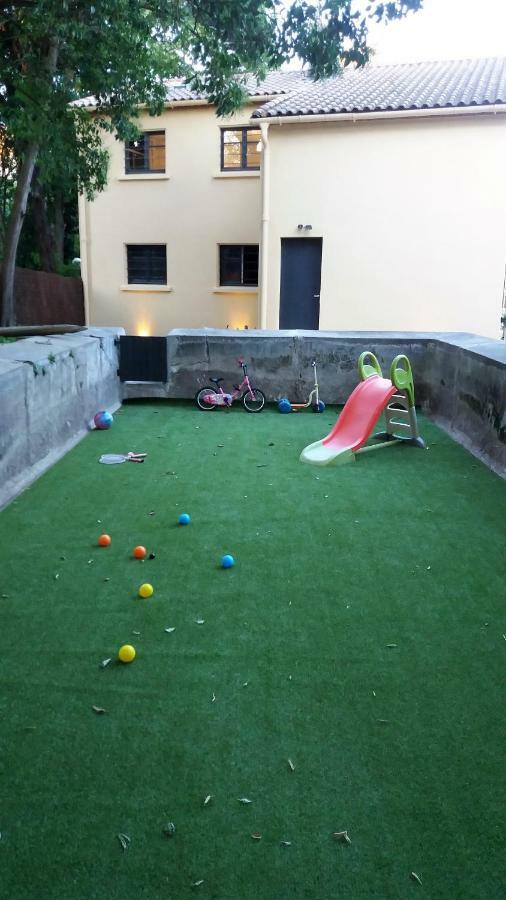 Au Vieux Lavoir Avec Parking Prive, Jardin , Climatisation, A 500 M De La Cite Carcassonne Exterior foto