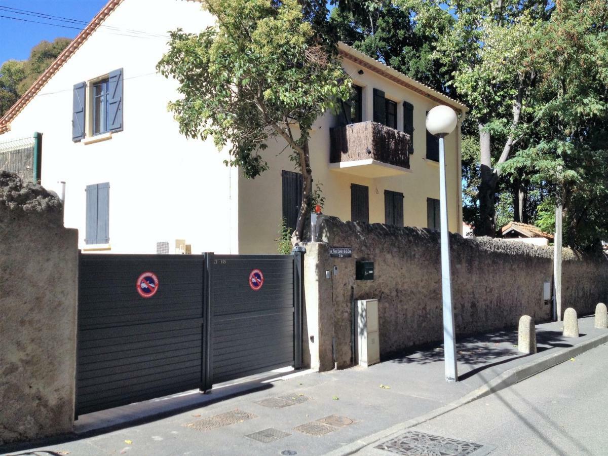 Au Vieux Lavoir Avec Parking Prive, Jardin , Climatisation, A 500 M De La Cite Carcassonne Exterior foto